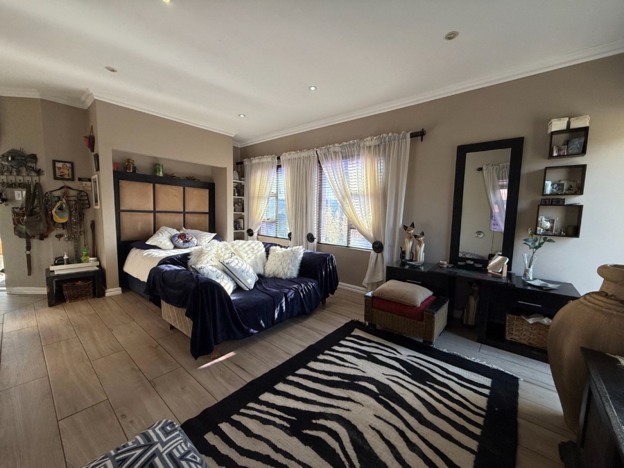 4 Bedroom Property for Sale in Melodie North West